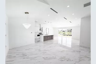 852 Chipley St E, Lehigh Acres, FL 33974 - Photo 7