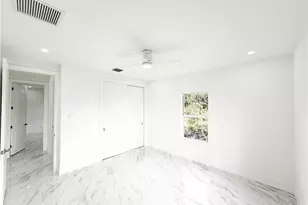 852 Chipley St E, Lehigh Acres, FL 33974 - Photo 17