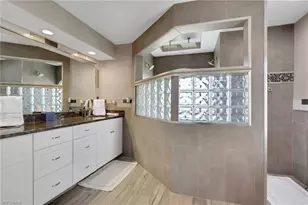 2174 E Crown Pointe Blvd, Naples, FL 34112 - Photo 17