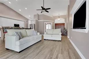 2174 E Crown Pointe Blvd, Naples, FL 34112 - Photo 9