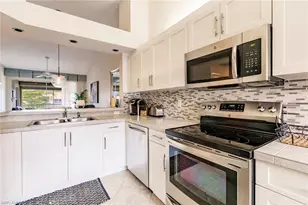 2516 Orchid Bay Dr, Naples, FL 34109 - Photo 13