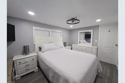 9 Moonstone Cir #M9, Naples, FL 34112 - Photo 11