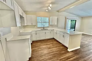 1252 Henderson Creek Dr, Naples, FL 34114 - Photo 9