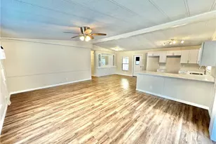 1252 Henderson Creek Dr, Naples, FL 34114 - Photo 5