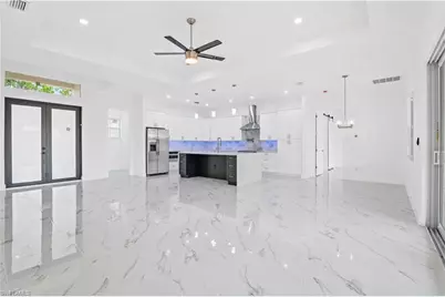 811 Dartmouth Ct, Lehigh Acres, FL 33974 - Photo 7