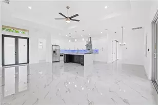 811 Dartmouth Ct, Lehigh Acres, FL 33974 - Photo 7