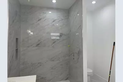 811 Dartmouth Ct, Lehigh Acres, FL 33974 - Photo 3