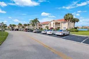 7818 Emerald Cir, Naples, FL 34109 - Photo 25