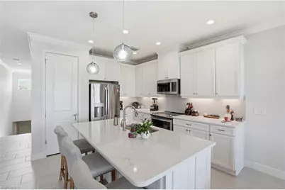 2647 Seychelles Cir #2206, Naples, FL 34112 - Photo 9