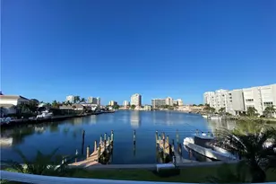 4051 Crayton Rd, Naples, FL 34103 - Photo 13