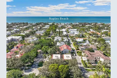 282 4th St S #204, Naples, FL 34102 - Photo 15