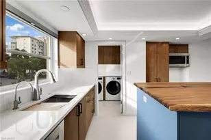 9486 Gulf Shore Dr, Naples, FL 34108 - Photo 15