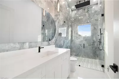 705 16th St NE, Naples, FL 34120 - Photo 13