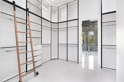 705 16th St NE, Naples, FL 34120 - Photo 7