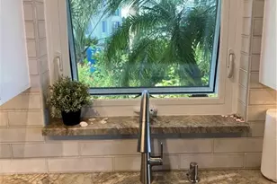 1910 Gulf Shore Blvd N, Naples, FL 34102 - Photo 13