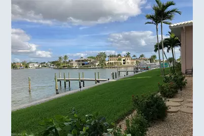 1910 Gulf Shore Blvd N #112, Naples, FL 34102 - Photo 7