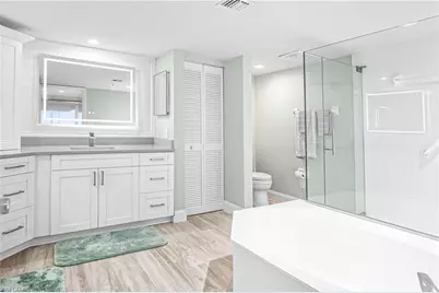 21 Bluebill Ave #B-303, Naples, FL 34108 - Photo 25