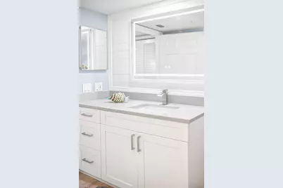 21 Bluebill Ave #B-303, Naples, FL 34108 - Photo 37