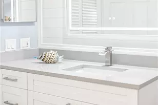 21 Bluebill Ave, Naples, FL 34108 - Photo 37