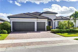 7611 Winding Cypress Dr, Naples, FL 34114 - Photo 39