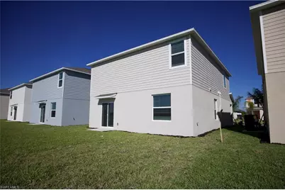 19558 Fairhill Ct, Lehigh Acres, FL 33936 - Photo 7