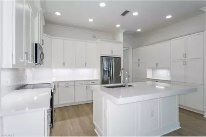 9004 Calypso Ct, Naples, FL 34112 - Photo 5