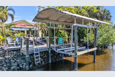 27297 Buccaneer Dr, Bonita Springs, FL 34135 - Photo 5