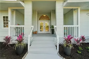 491 21st St NW, Naples, FL 34120 - Photo 5