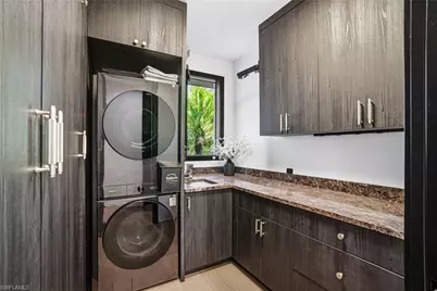 1506 Jewel Box Ave, Naples, FL 34102 - Photo 25