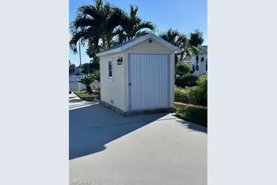 1099 Opal Lake Pt, Naples, FL 34114 - Photo 13