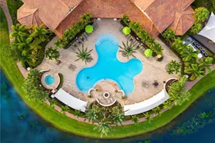 9323 Glenforest Dr, Naples, FL 34120 - Photo 33