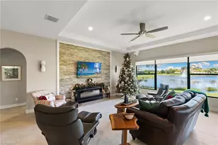 9323 Glenforest Dr, Naples, FL 34120 - Photo 5