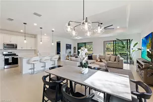 10494 Ventana Ln, Naples, FL 34120 - Photo 5