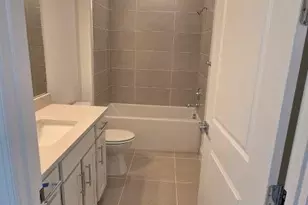 20254 Hartford Blvd, Estero, FL 33928 - Photo 9