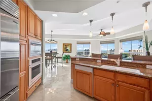 295 Grande Way, Naples, FL 34110 - Photo 15