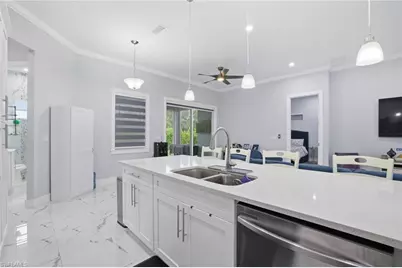 2842 8th Ave NE, Naples, FL 34120 - Photo 9