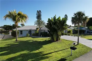 10322 Sandy Hollow Ln, Bonita Springs, FL 34135 - Photo 27