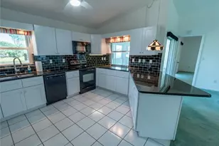 10322 Sandy Hollow Ln, Bonita Springs, FL 34135 - Photo 7