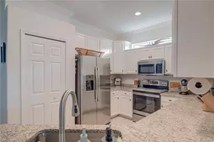 1692 Alameda Dr, Naples, FL 34120 - Photo 9