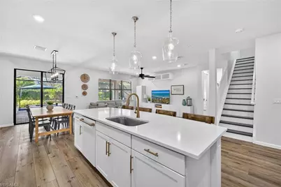 2318 Tangerine Ln, Naples, FL 34120 - Photo 9