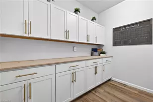 2318 Tangerine Ln, Naples, FL 34120 - Photo 23