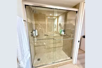 57 High Point Cir W #201, Naples, FL 34103 - Photo 9