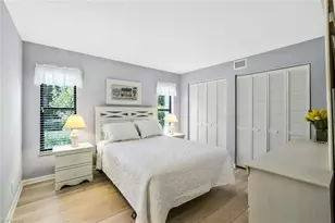 1111 Wildwood Ln, Naples, FL 34105 - Photo 11