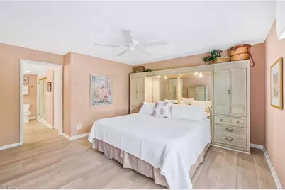 1111 Wildwood Ln #1111, Naples, FL 34105 - Photo 9