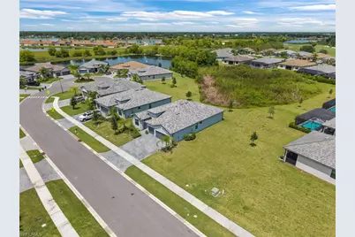 1779 Hagen Ct, Naples, FL 34120 - Photo 27