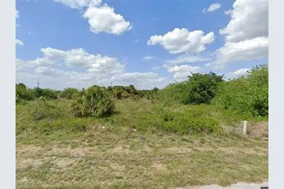 841 Motel St E, Lehigh Acres, FL 33974 - Photo 1