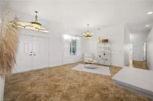 828 NE 6th Ave, Cape Coral, FL 33909 - Photo 17