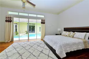 634 Soliel Dr, Naples, FL 34110 - Photo 11