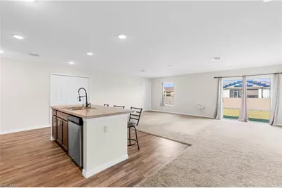 4216 20th St SW, Lehigh Acres, FL 33976 - Photo 11