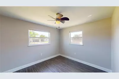 27514 Playa Del Rey Ln, Bonita Springs, FL 34135 - Photo 19